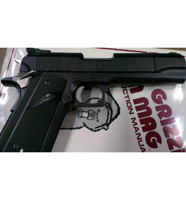 LAR Grizzly Mark I cal.45W.M.