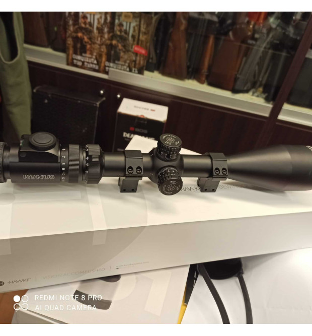 Armada 6-24x56 illuminato Usato