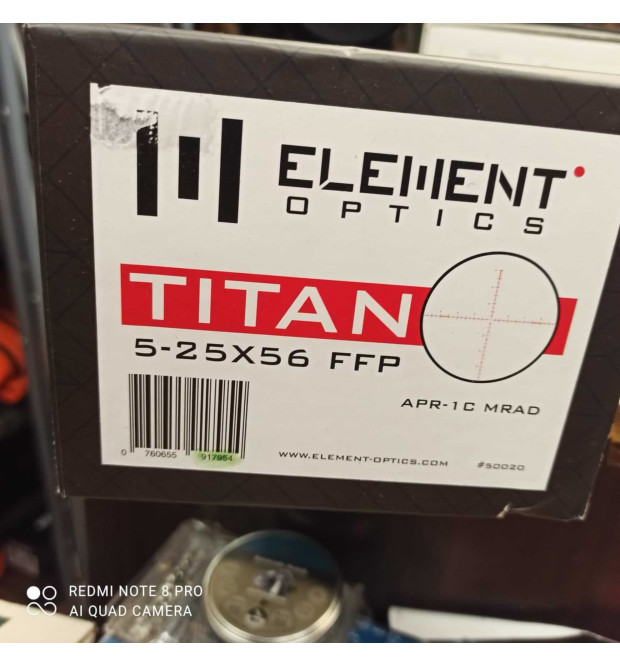 Element Optics Titan 5-25x56 FFP Usato