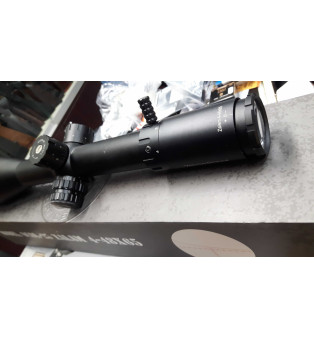 Vector Optics Titan 4-48x65 Usato