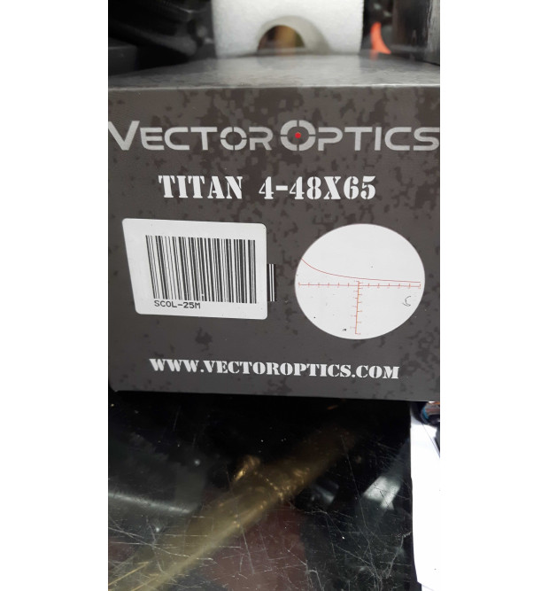 Vector Optics Titan 4-48x65 Usato