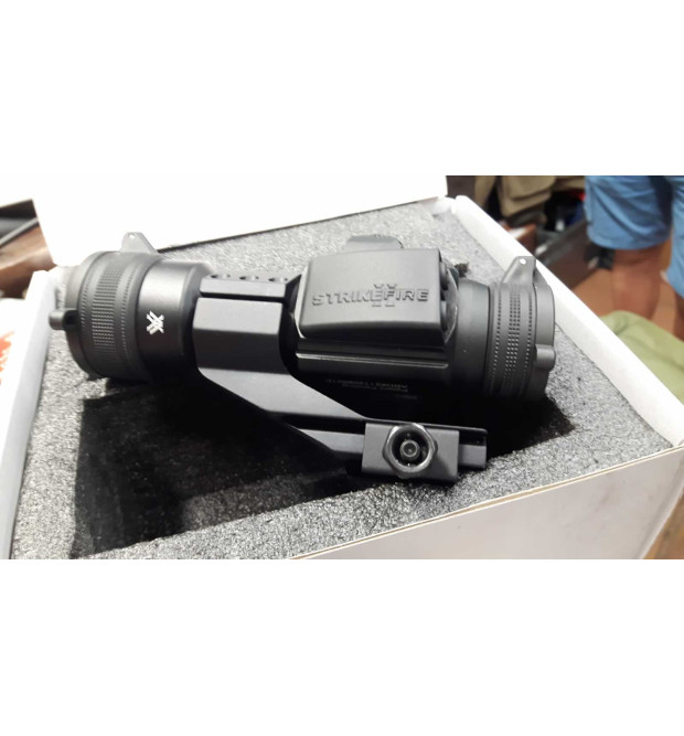 Vortex StrikeFire II Usato