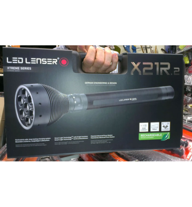 LED Lenser X21R.2 - 3200 Lumens Torcia Ricaricabile Professionale 7 LED