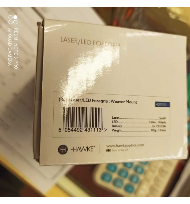 Hawke Impugnatura con pila e laser attacco Weaver o Picatinny Hawke Impugnatura con pila e laser attacco Weaver o Picatinny