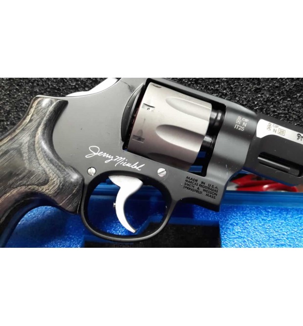 Smith & Wesson Performance Center Jerry Miculek cal. 9 Luger