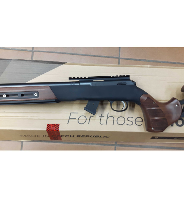 CZ 457 Woox Furiosa cal. 22 LR