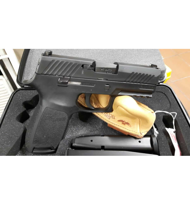 Sig Sauer P320 3.9 cal.45ACP