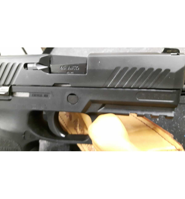 Sig Sauer P320 3.9 cal.45ACP