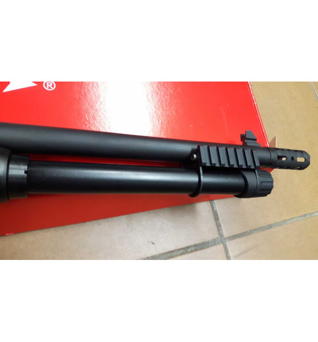 Winchester SXP Defender High Capacity cal.12 Magnum