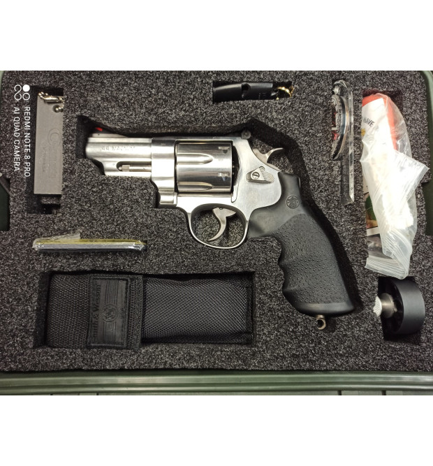 Smith & Wesson 629 ES cal. 44 Mag