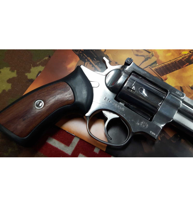 Ruger GP100 cal. 357 Mag. 