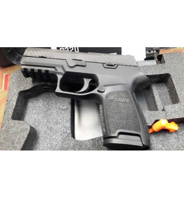 Sig Sauer P320 cal. 9x21