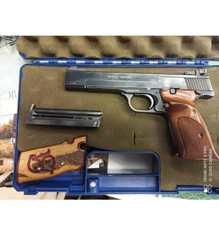 Smith & Wesson 41 cal. 22 LR