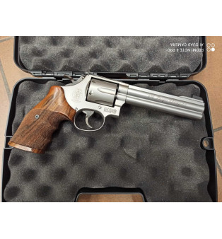 Smith & Wesson 686 Target Champion cal. 357 Magnum