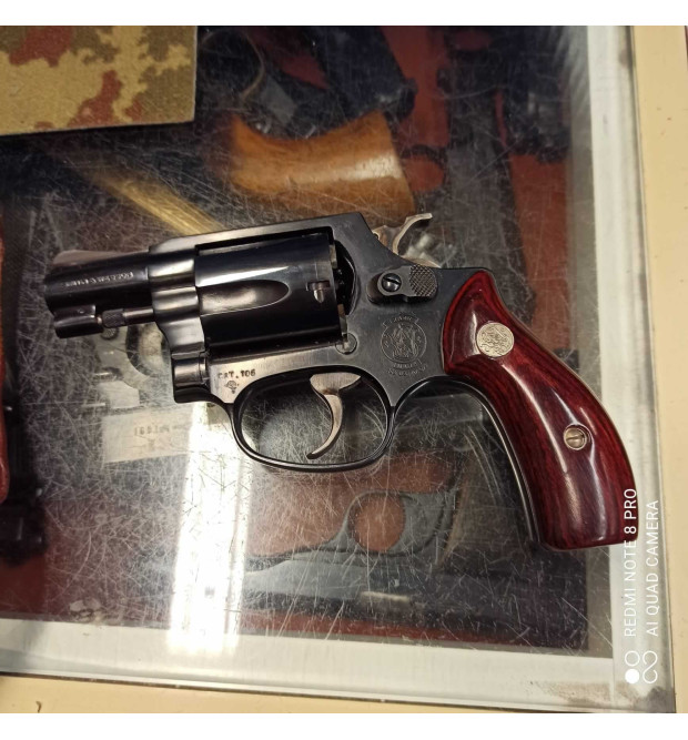 Smith & Wesson 36 Lady Smith cal. 38 SPL