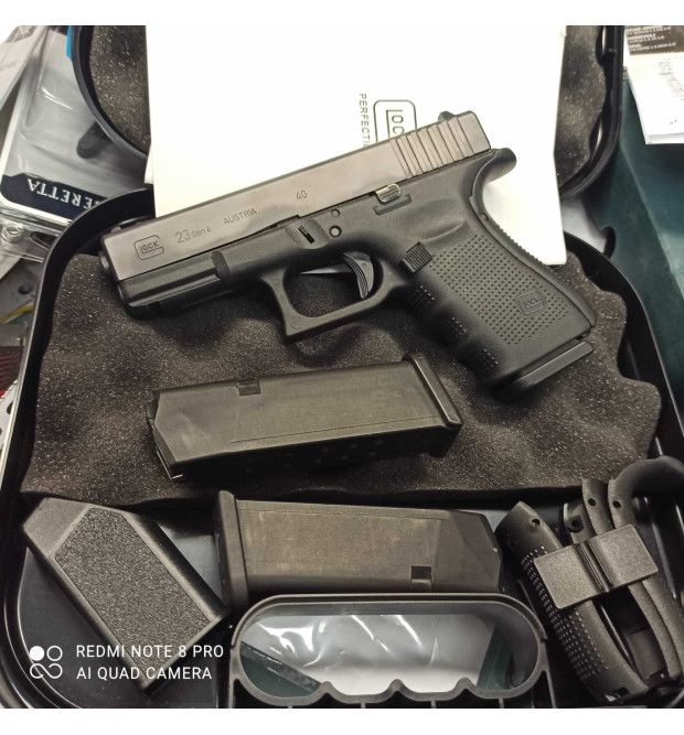 Glock 23 cal. 40 SW
