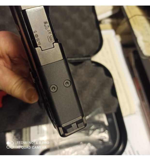 Glock 27/5 cal. 9x19