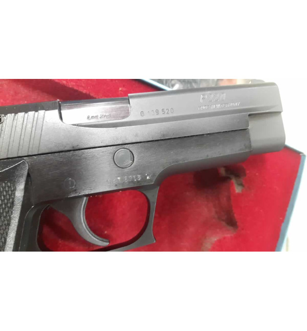 Sig Sauer P220 cal. 9 mm Steyr