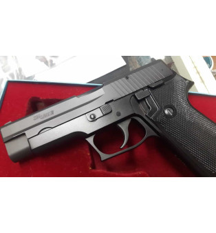 Sig Sauer P220 cal. 9 mm Steyr