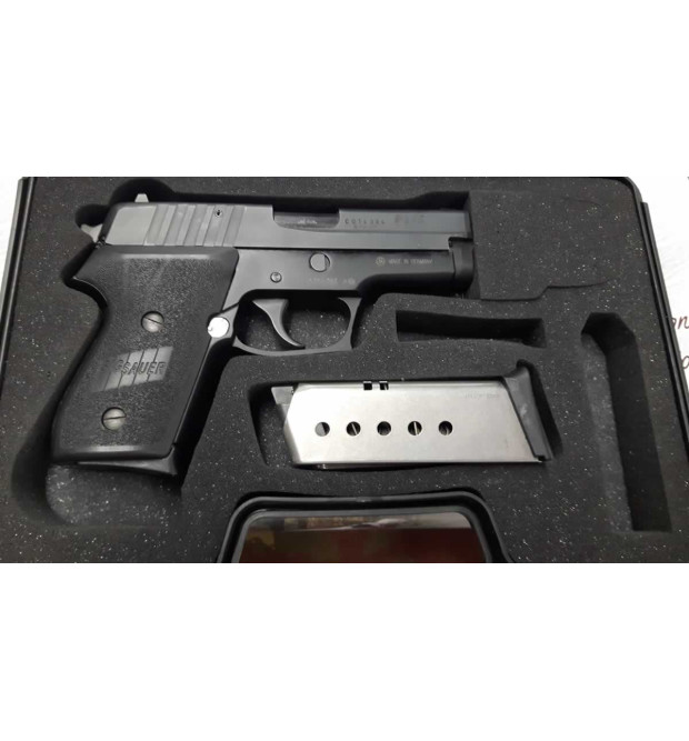 Sig Sauer P 245 cal. 45 ACP