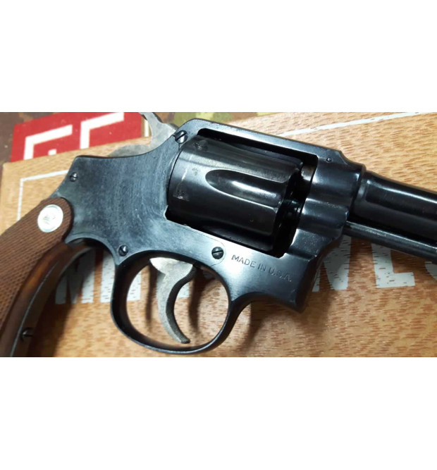 Smith & Wesson Victory cal. 38 S&W