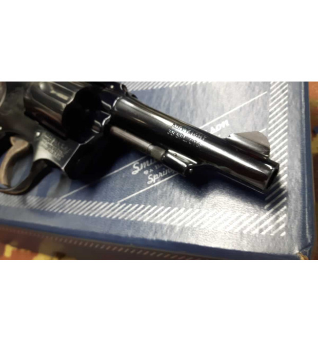 Smith & Wesson 12 cal. 38 SPL