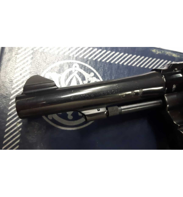 Smith & Wesson 12/3 cal. 38 SPL