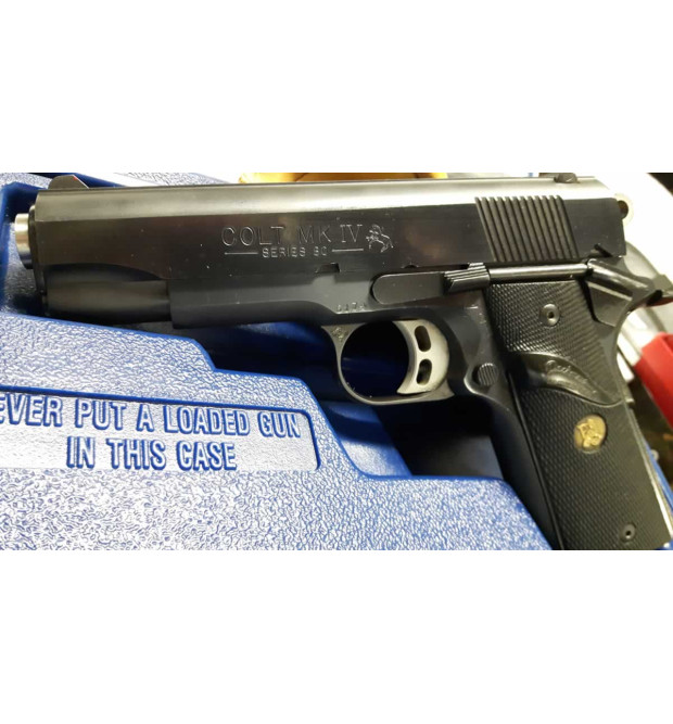 Colt MK IV Series 80 Combat Commander cal.45 Auto
