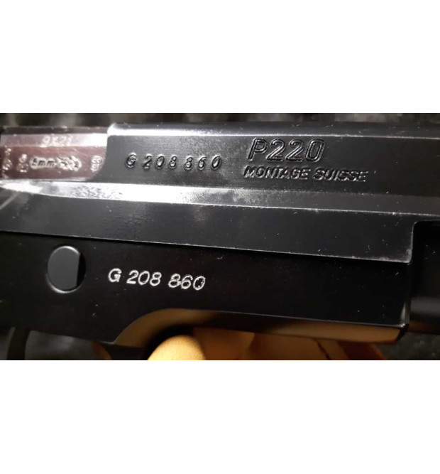Sig Sauer P220 cal.9x21