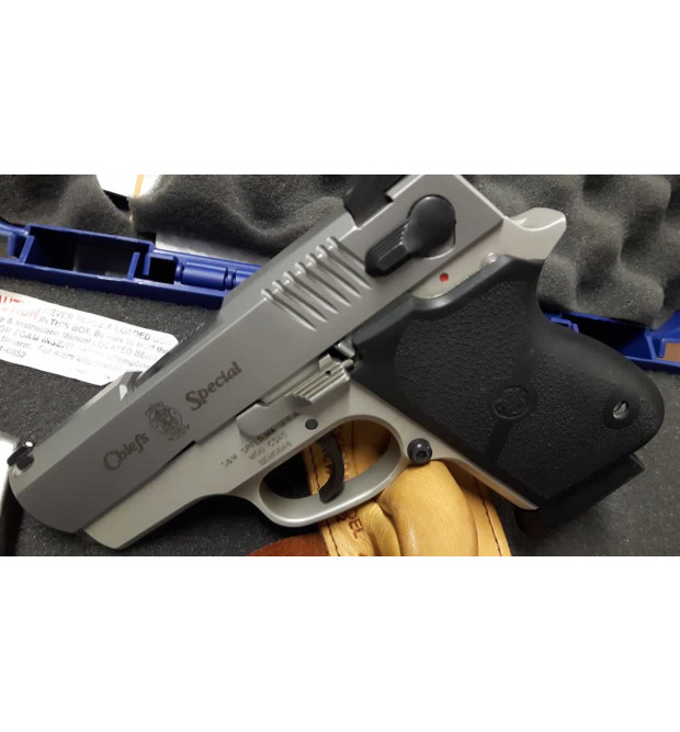 Smith&Wesson Chief Special cal.45 auto. 