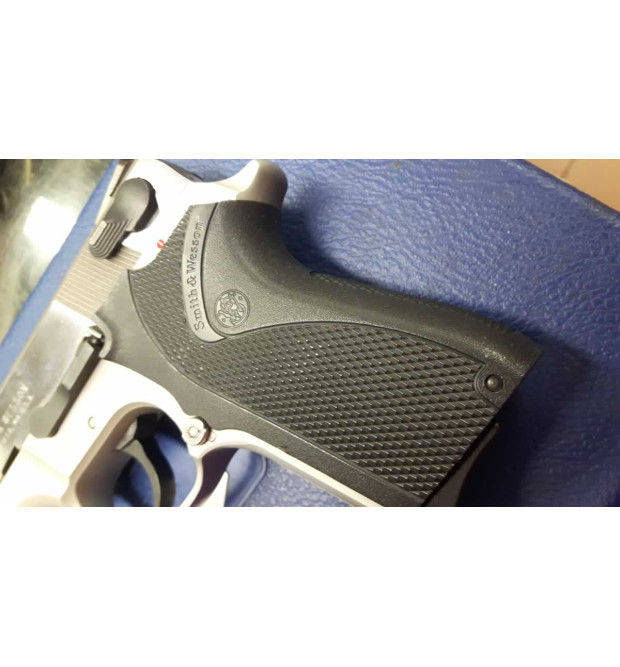 Smith & Wesson Shorty cal. 40 S&W