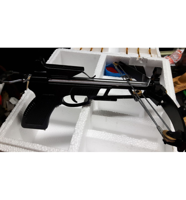 Pistola a balestra carrucolata